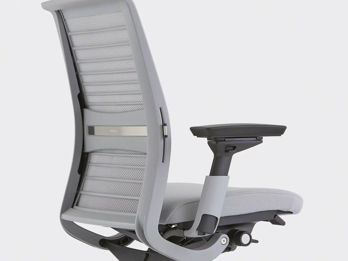Steelcase THINK without headrest 3Dknit nickel/seagull SCTH3D-J544/7243